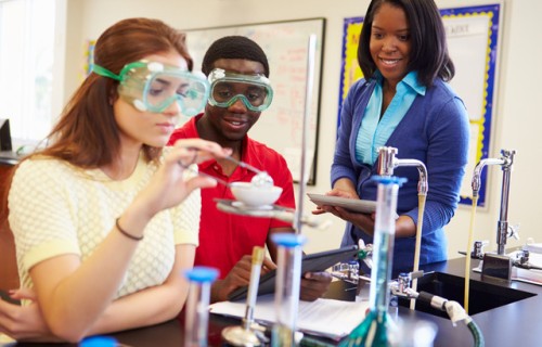 High school students in lab